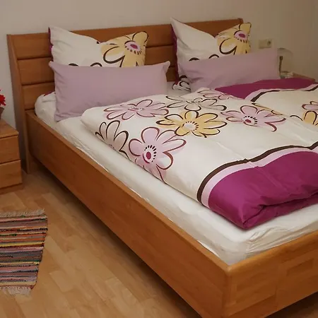 Ferienwohnung-jungbauernhof * Alpirsbach