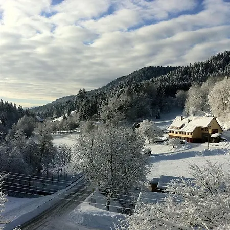 Ferienwohnung-jungbauernhof * Alpirsbach